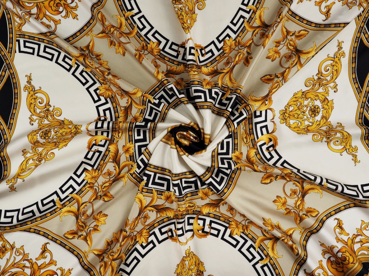 Jedwab twill - Złote ornamenty i koła Jedwab twill - Złote ornamenty i koła
