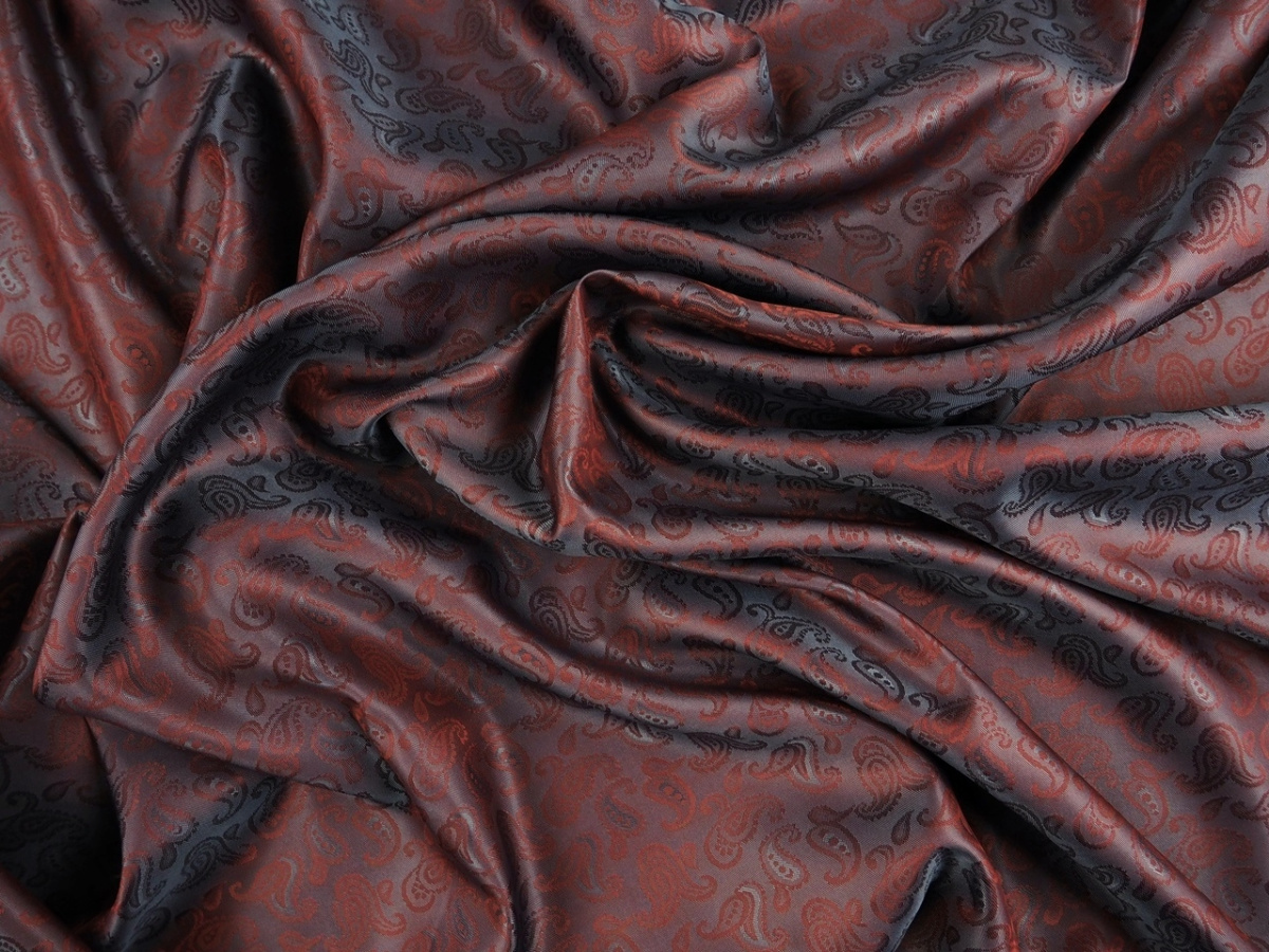Podszewka wytłaczana - Paisley opalizujące bordo Podszewka wytłaczana - Paisley opalizujące bordo