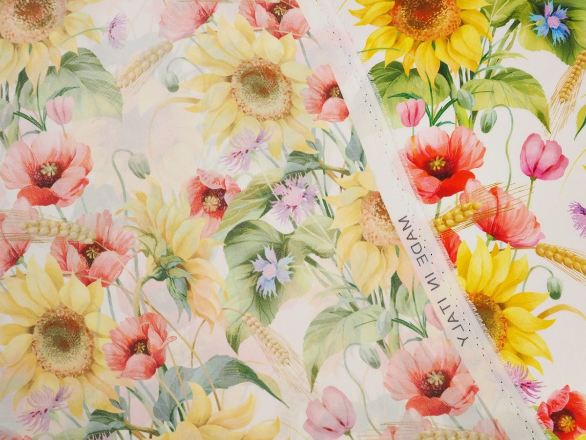 Jedwab satyna - Słoneczniki i polne kwiaty na bieli