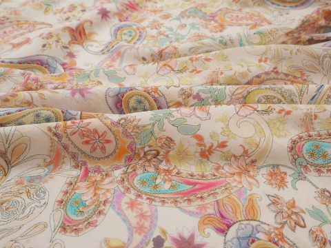 Wiskoza - Pastelowy paisley Wiskoza - Pastelowy paisley