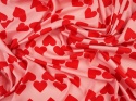 Jedwab elastyczny - Czerwone serca na różu