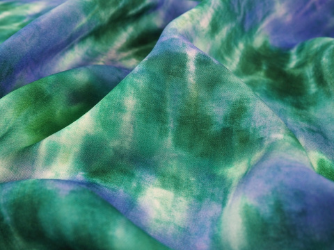 Wiskoza - Tie dye fiolet i zieleń Wiskoza - Tie dye fiolet i zieleń