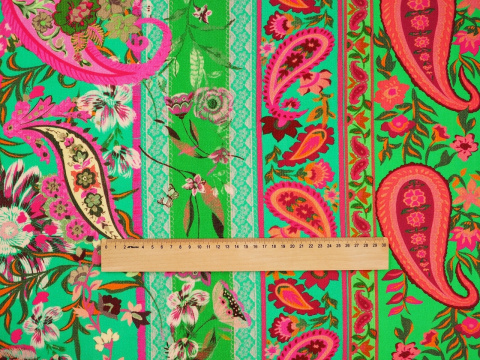 Wiskoza krepa - Pionowe pasy, paisley Wiskoza krepa - Pionowe pasy, paisley