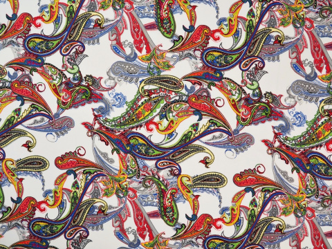 Wiskoza - Kolorowy paisley biel Wiskoza - Kolorowy paisley biel