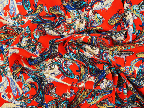 Wiskoza - Kolorowy paisley czerwień Wiskoza - Kolorowy paisley czerwień