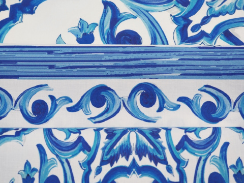 panel bawełna elastyczna niebieskie ornamenty na bieli panel bawełna elastyczna niebieskie ornamenty na bieli