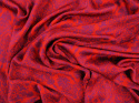 czerwona wiskoza fioletowe ornamenty