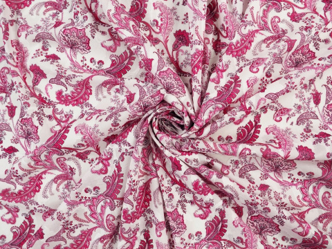 biała bawełna devore w różowe roślinne ornamenty i paisley'e biała bawełna devore w różowe roślinne ornamenty i paisley'e
