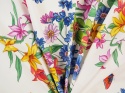 biała bawełna z borderem w kolorowe kwiaty i motyle