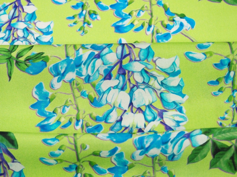 zielony jedwab w niebieskie wisterie zielony jedwab w niebieskie wisterie