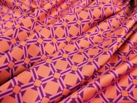 jedwab wzór geometryzczny kwadraty łososiowy, fiolet jedwab wzór geometryzczny kwadraty łososiowy, fiolet