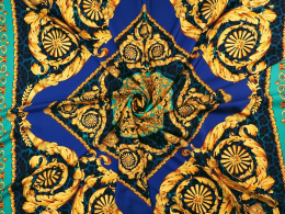 Jedwab twill - Złote ornamenty i niebieska pantera [panel 1,4 m]