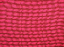 wiskoza w różowy, geometryczny wzór na bordowym tle