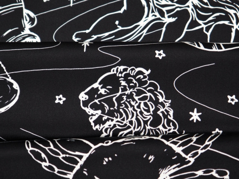 czarny jedwab w białe znaki zodiaku i gwiazdki czarny jedwab w białe znaki zodiaku i gwiazdki