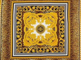 Jedwab krepa - Złote ornamenty i pantera [panel 1,35 m]