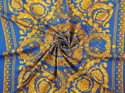jedwab wytłaczany niebieski w złote, roślinne ornamenty