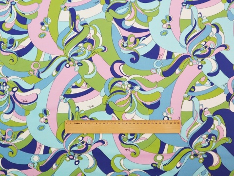 lycra w abstrakcyjne, pastelowe kwiaty z indygo lycra w abstrakcyjne, pastelowe kwiaty z indygo