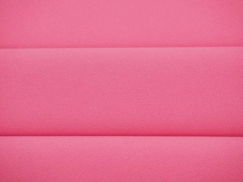 poliamid w kolorze landrynkowego różu