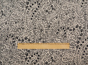 piaskowa wiskoza paisley z czarnych kropek