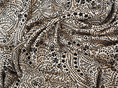 piaskowa wiskoza paisley z czarnych kropek piaskowa wiskoza paisley z czarnych kropek