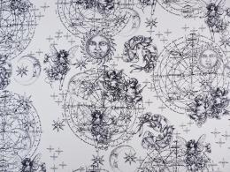 biały jedwab w fantazyjne i astrologiczne motywy