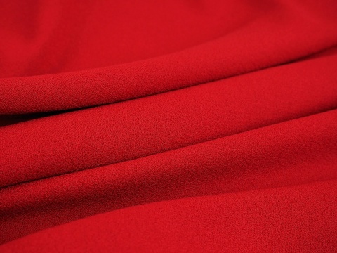 Krepa wełniana Alta Moda - Jasna wiśnia [kupon 1,5 m]