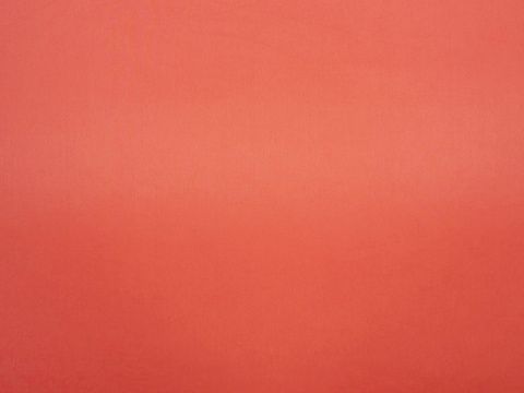 podszewka w kolorze brzoskwiniowym