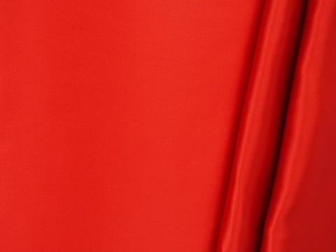 satyna jedwabna jedwab elastyczny czerwień