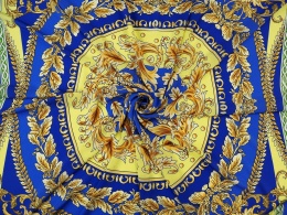 Jedwab krepa - Medalion i złote ornamenty, niebieski [panel 1,4 m]