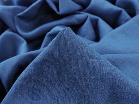 len w kolorze niebieskiego denimu len w kolorze niebieskiego denimu