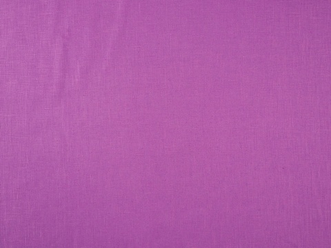 len w kolorze liliowym