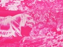 jedwab w kolorze neonowego różu w białe rysunki drzew i tygrysów