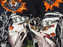 jedwabny panel w tygrysy i wazony z wizerunkami żurawi i ciem