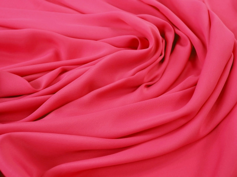 różowy jedwab