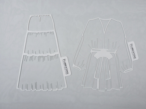 jedwabna organza w kolorze jasnym szarym jedwabna organza w kolorze jasnym szarym