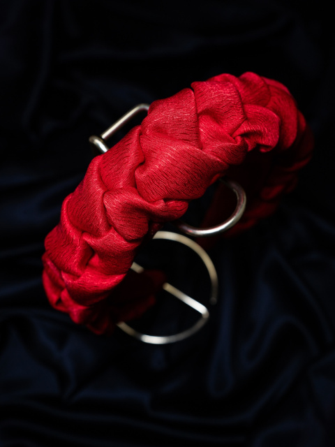 jedwabna opaska do włosów czerwona