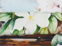 panel bawełny z balkonem i kwiatami