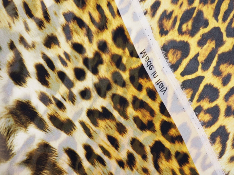 szyfon jedwabny w żółtą panterkę