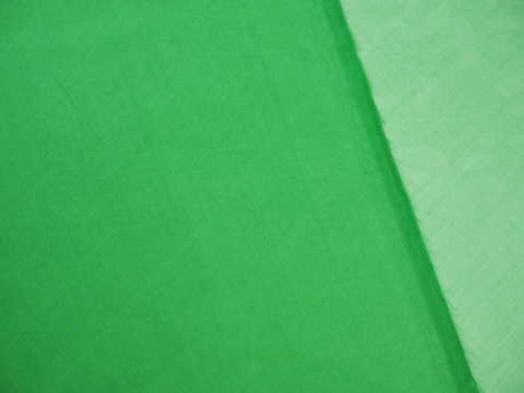 zielony szyfon jedwabny