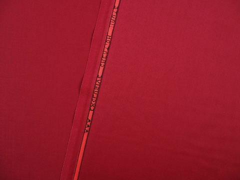 wełna w kolorze czerwonego bordo wełna w kolorze czerwonego bordo